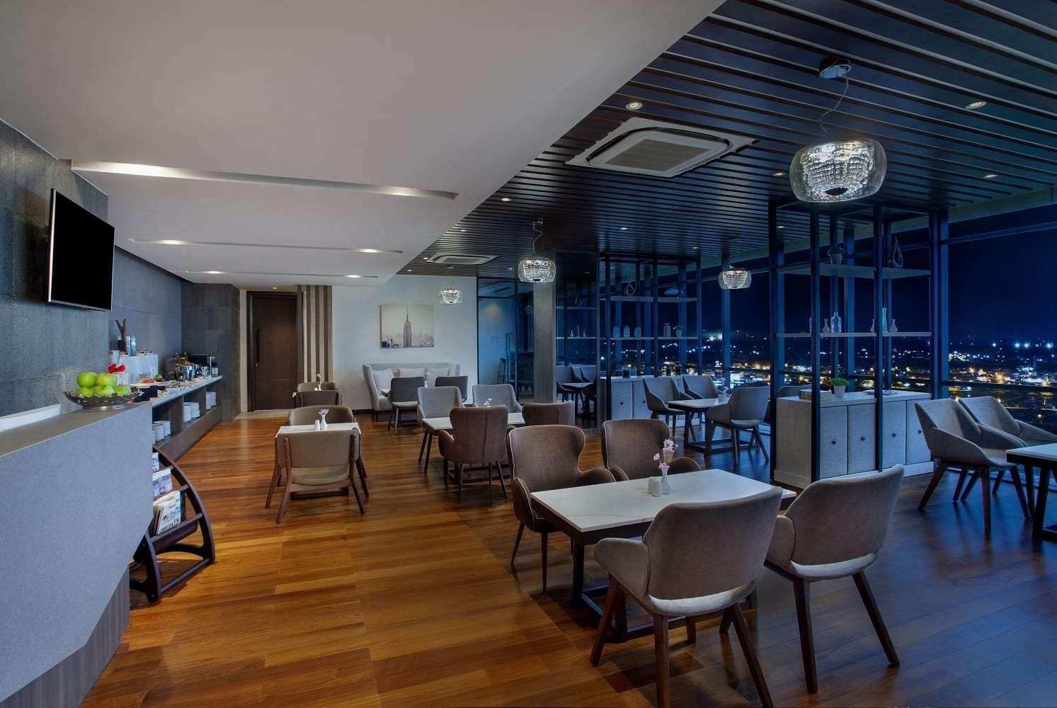 Wyndham Opi Hotel Палембанг Екстериор снимка
