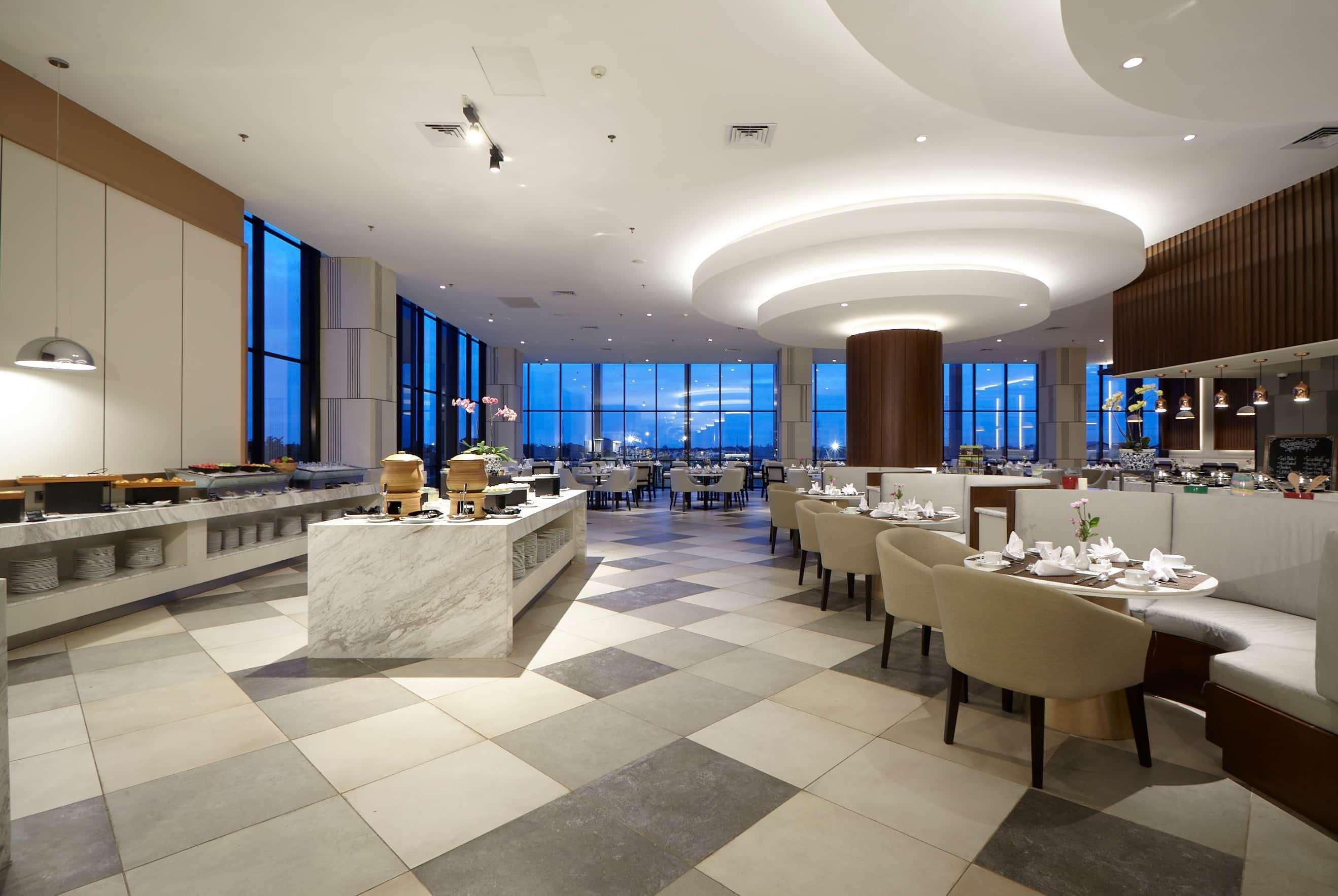 Wyndham Opi Hotel Палембанг Екстериор снимка