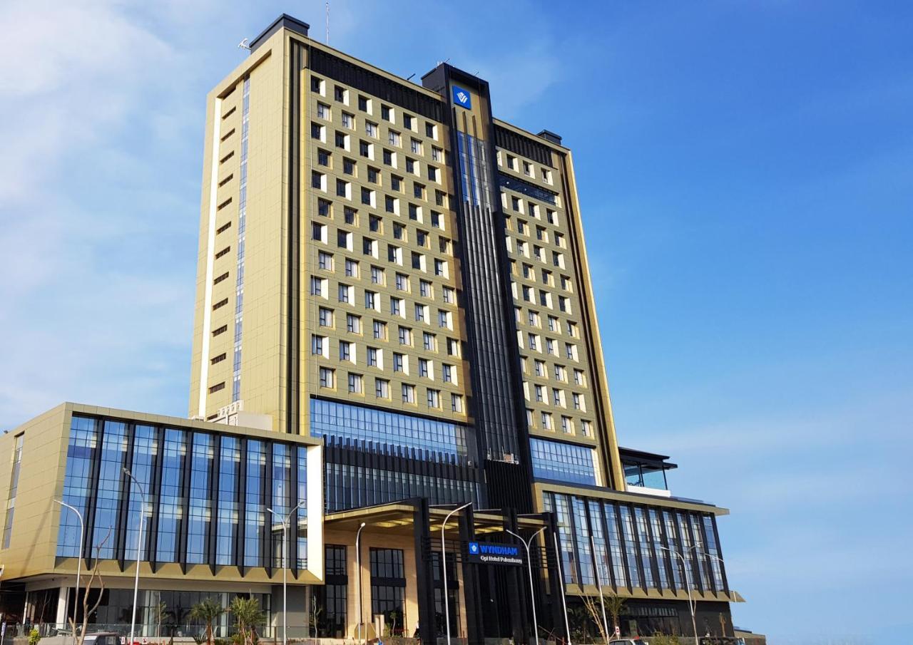 Wyndham Opi Hotel Палембанг Екстериор снимка