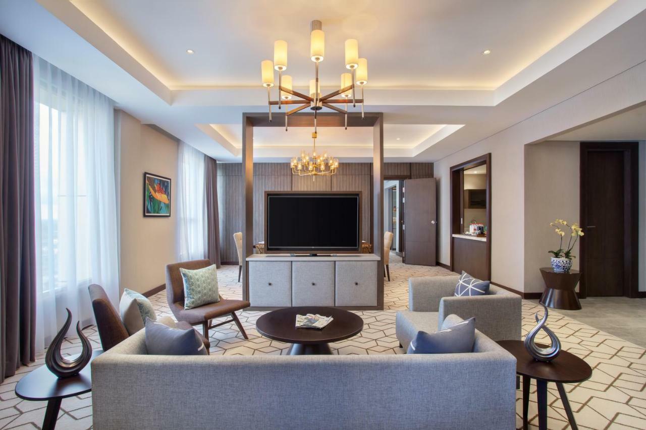 Wyndham Opi Hotel Палембанг Екстериор снимка