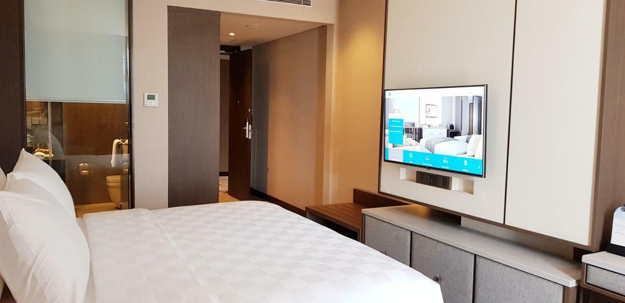 Wyndham Opi Hotel Палембанг Екстериор снимка